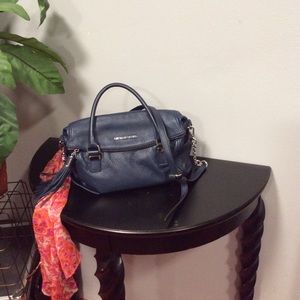 Michael Kors Navy handbah